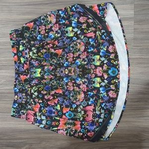 Lululemon hotty hot skirt size 8